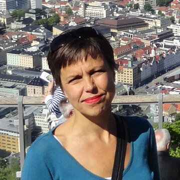 Photo of Kari Dickson