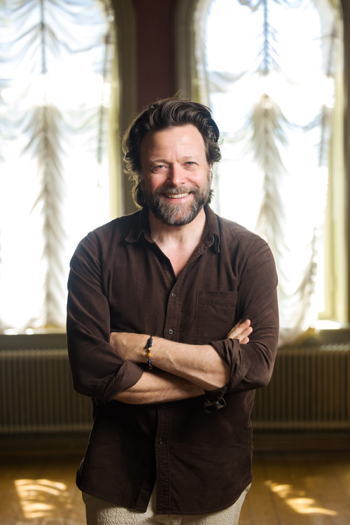 Henrik Ibsen, Kåre Conradi, Sunniva Fluge Hole (ill.)