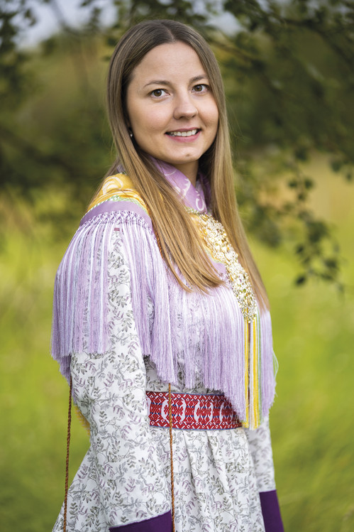 Hanne-Sofie Suongir, Nina Marie Andersen (ill.)