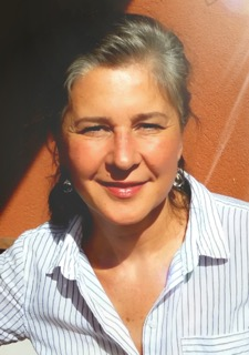 Photo of Pascale Mender