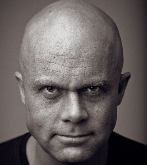 Erik Bertrand Larssen