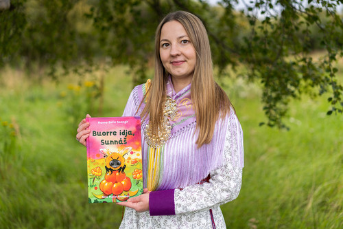 Hanne-Sofie Suongir, Nina Marie Andersen (ill.)